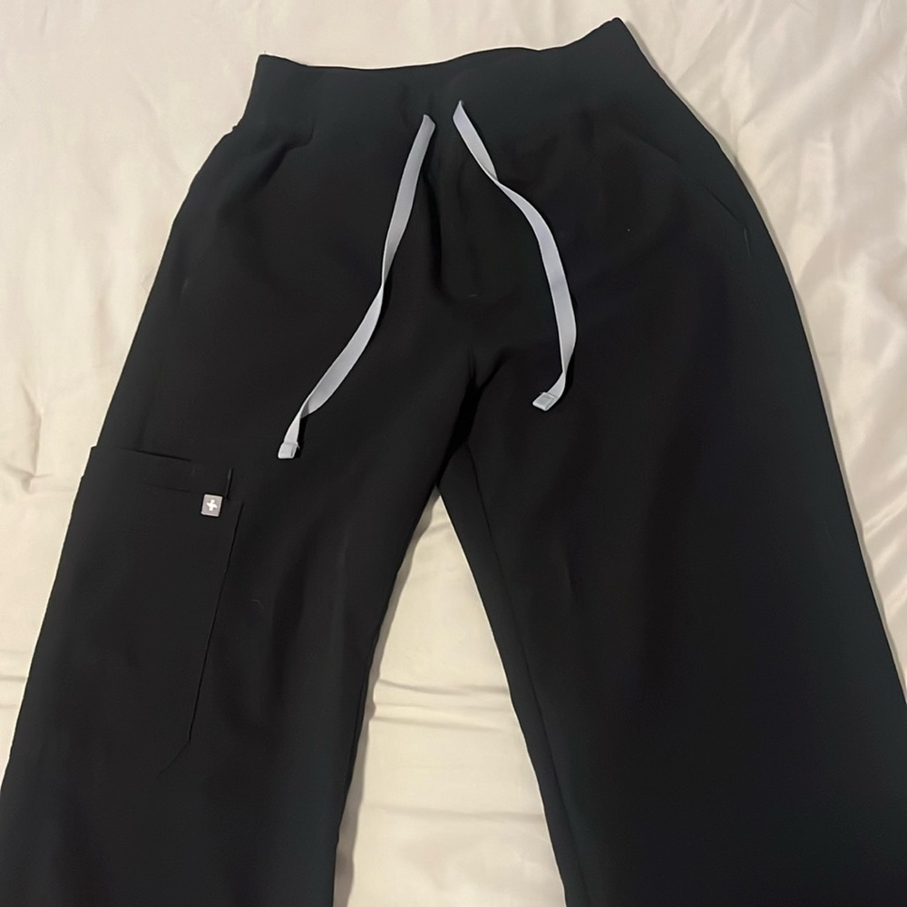 FIGS ISABEL HIGH WAISTED SCRUB BOTTOMS